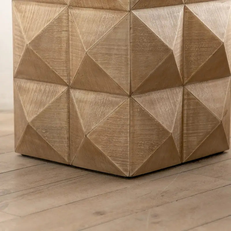 Retro Embossed Pattern Coffee Table - 23.62H